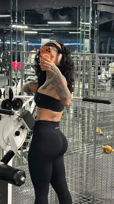 Kehlani photo 10 of 593