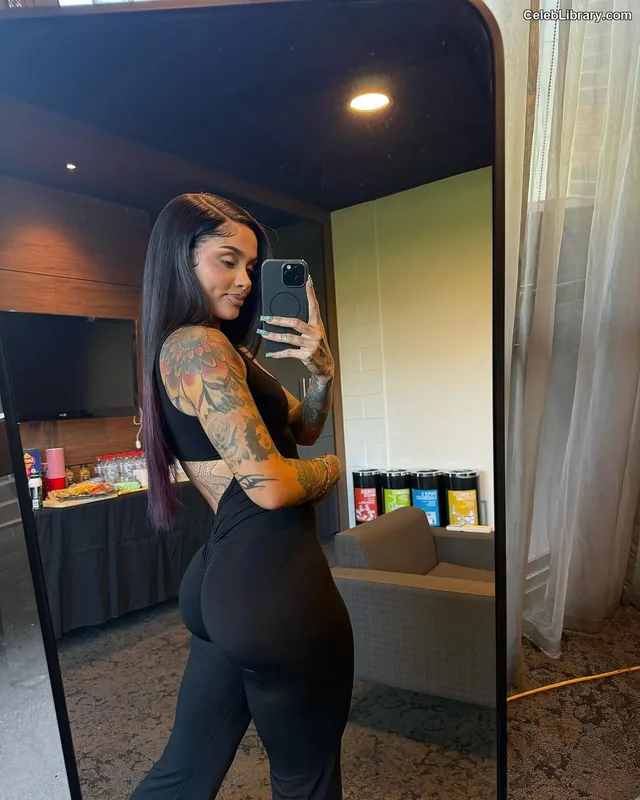 Kehlani photo 11 of 593