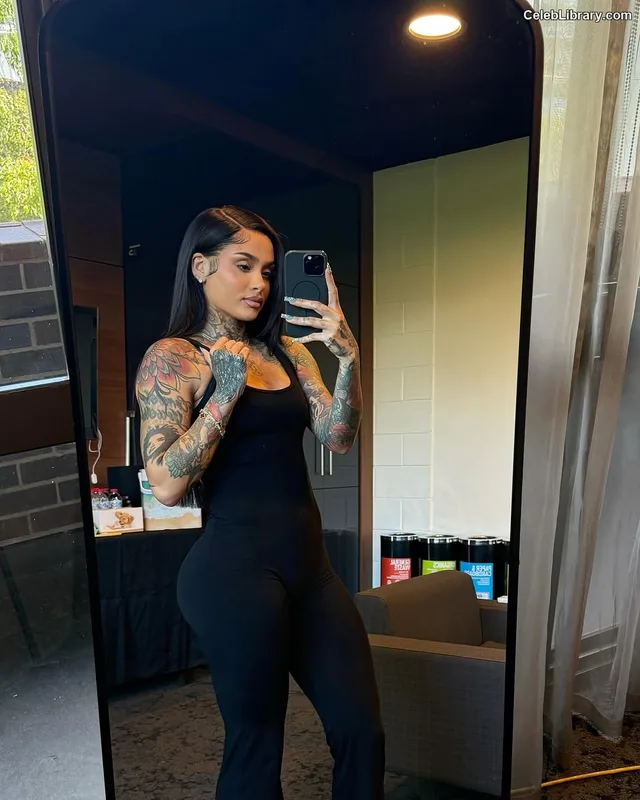Kehlani photo 20 of 593