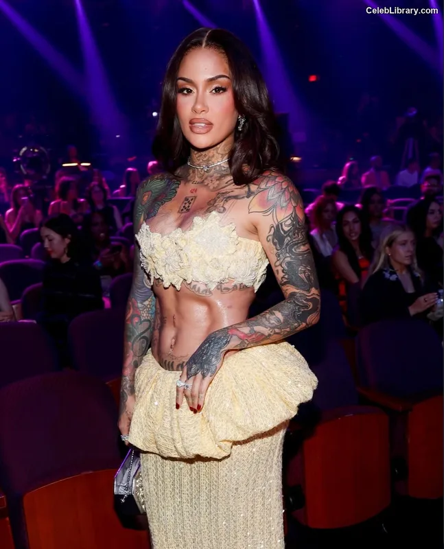 Kehlani photo 4 of 593