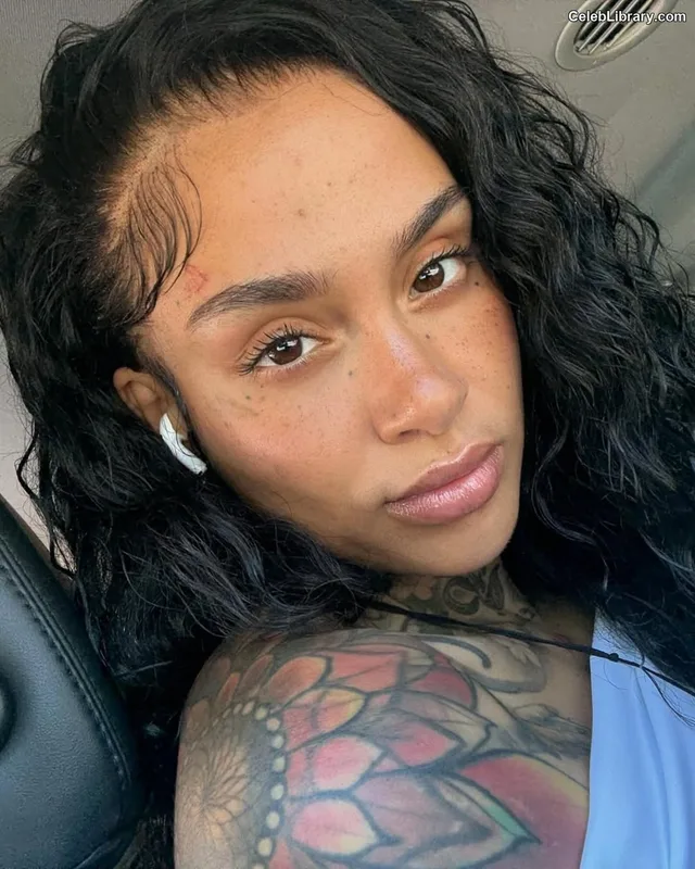 Kehlani photo 12 of 593