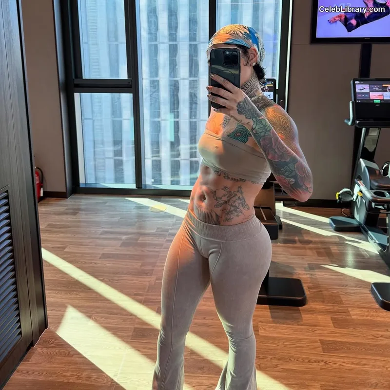 Kehlani photo 20 of 593