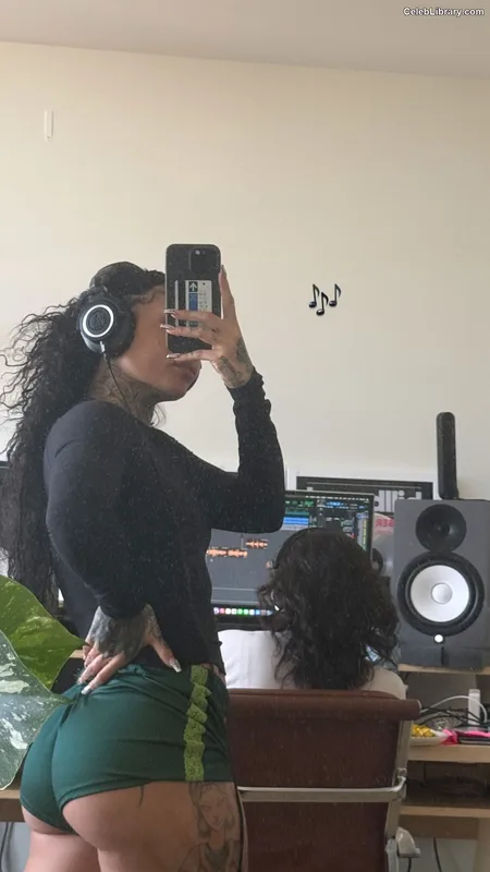 Kehlani photo 20 of 593
