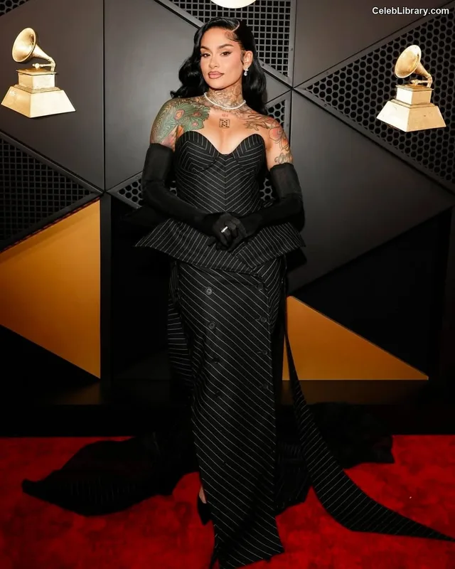 Kehlani photo 24 of 593
