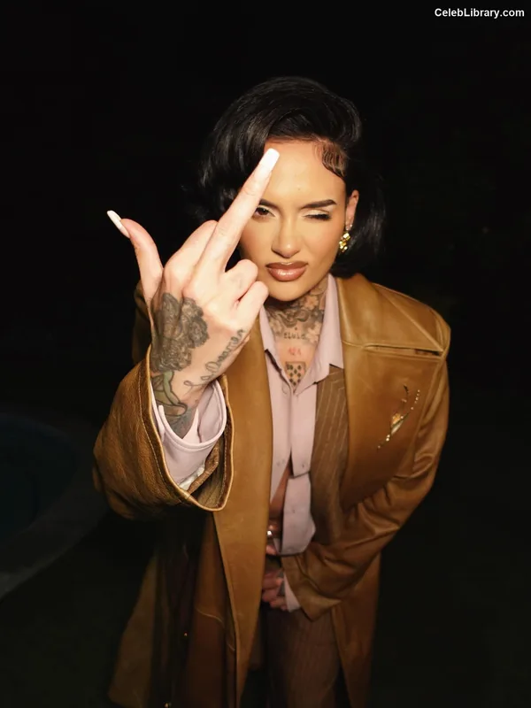 Kehlani photo 11 of 593