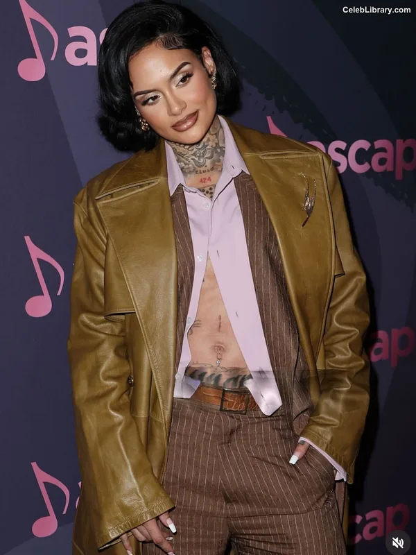 Kehlani photo 12 of 593