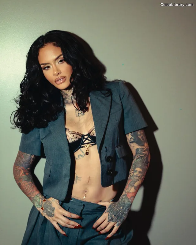 Kehlani photo 16 of 593