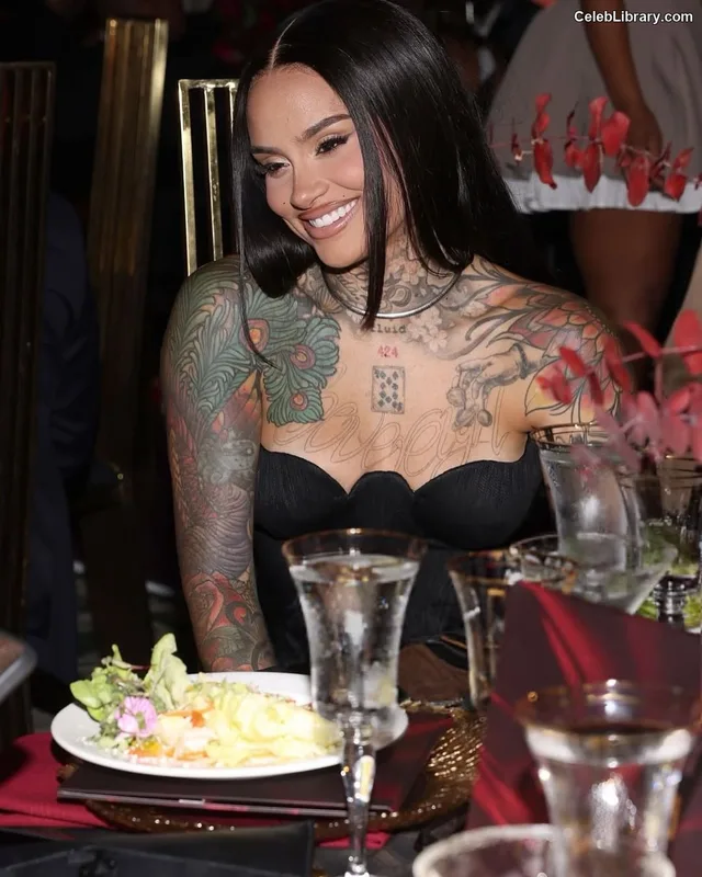 Kehlani photo 1 of 593