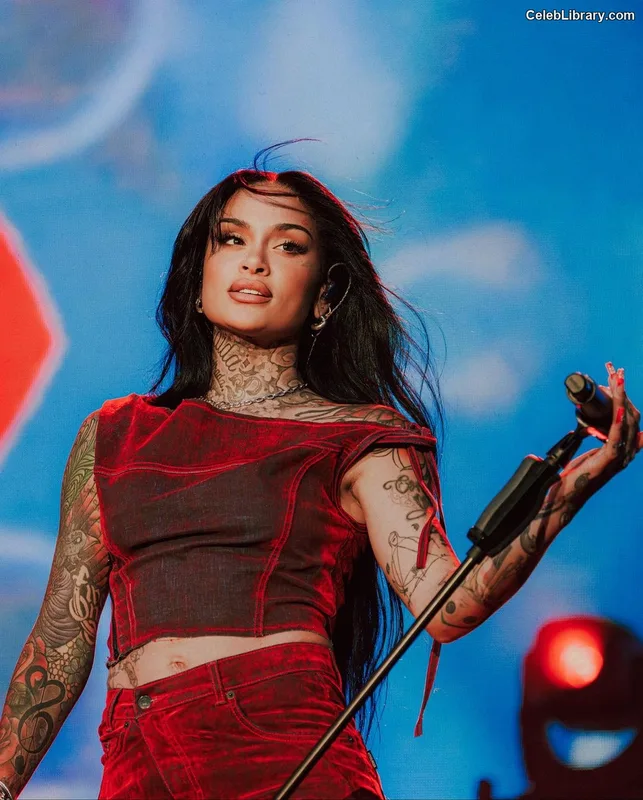 Kehlani photo 1 of 593