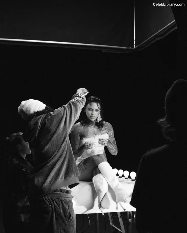 Kehlani photo 17 of 593