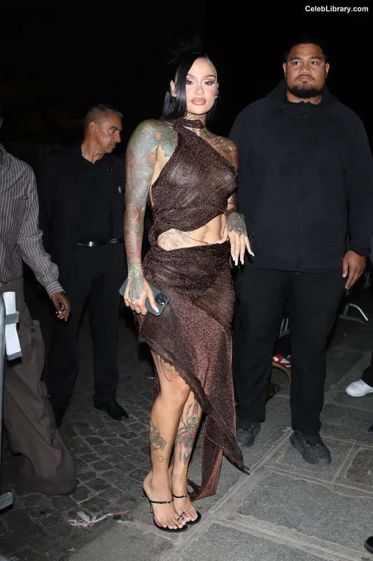 Kehlani photo 16 of 593