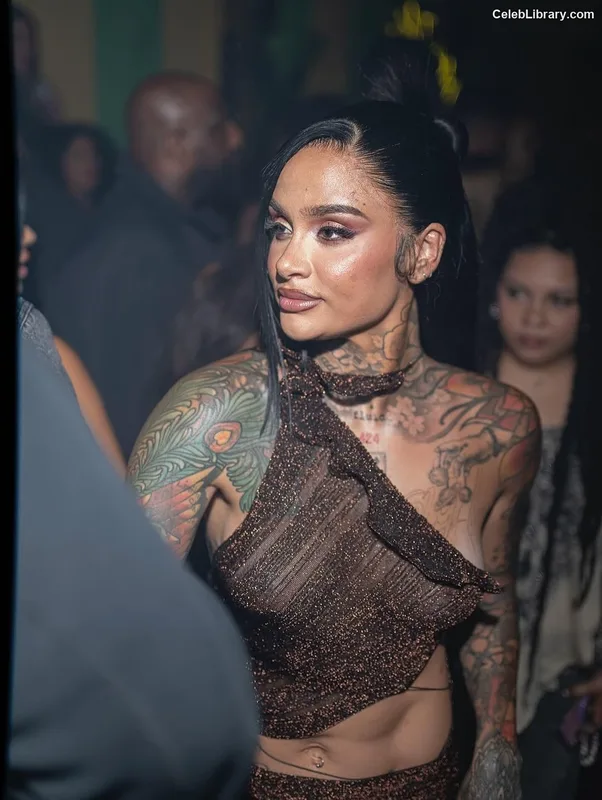 Kehlani photo 17 of 593