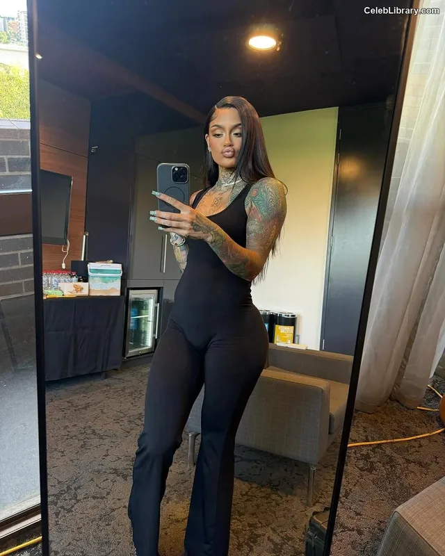 Kehlani photo 3 of 593