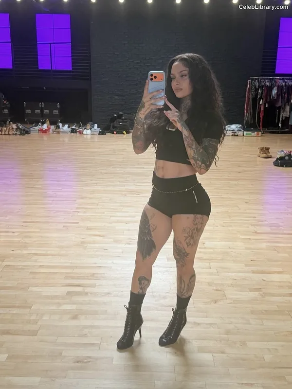Kehlani photo 12 of 593