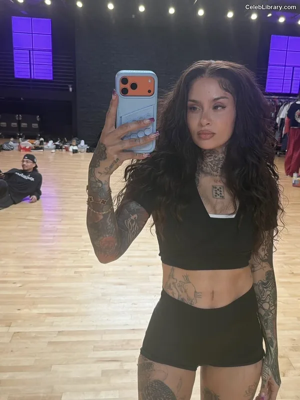 Kehlani photo 13 of 593