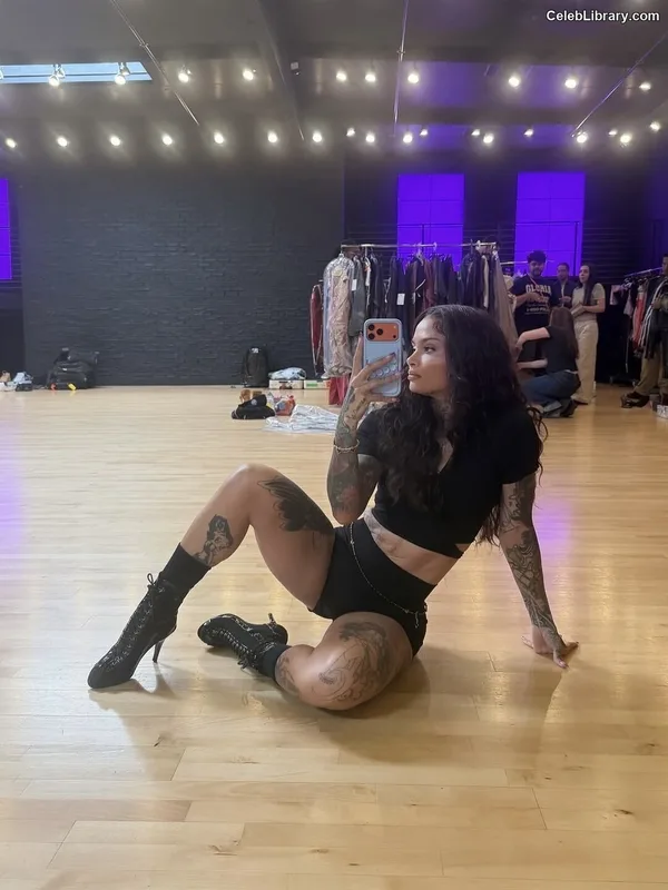 Kehlani photo 19 of 593