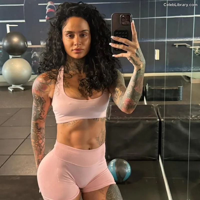 Kehlani photo 9 of 593