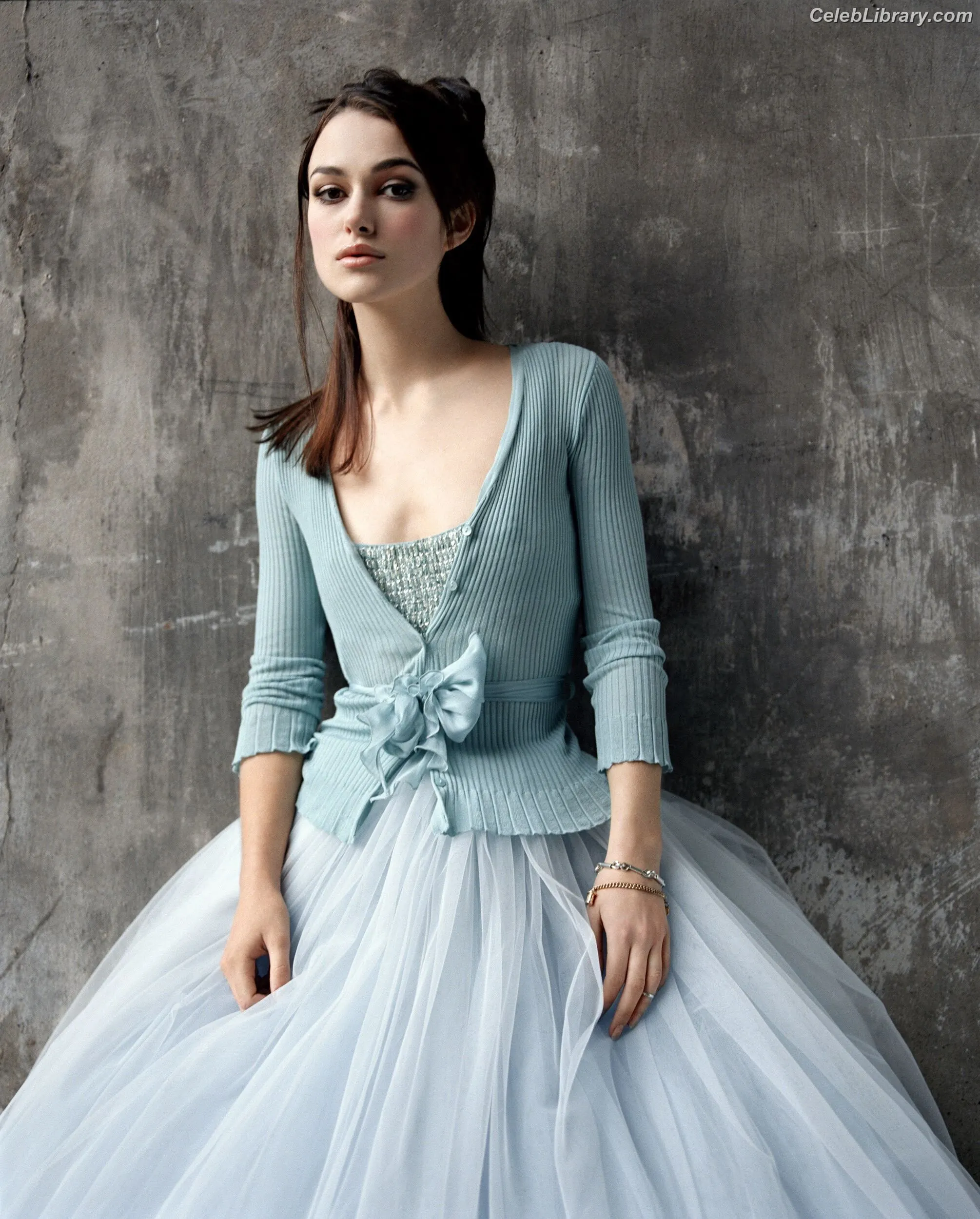 Keira Knightley photo 13 of 493