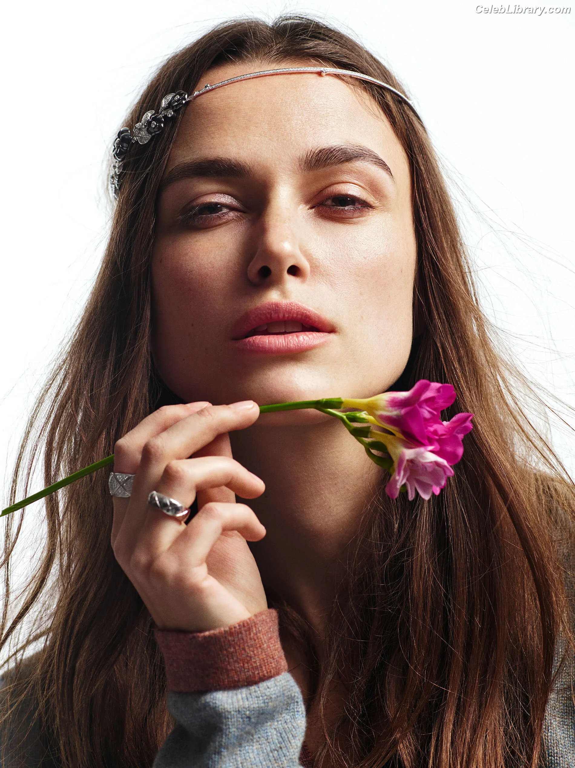 Keira Knightley photo 11 of 493