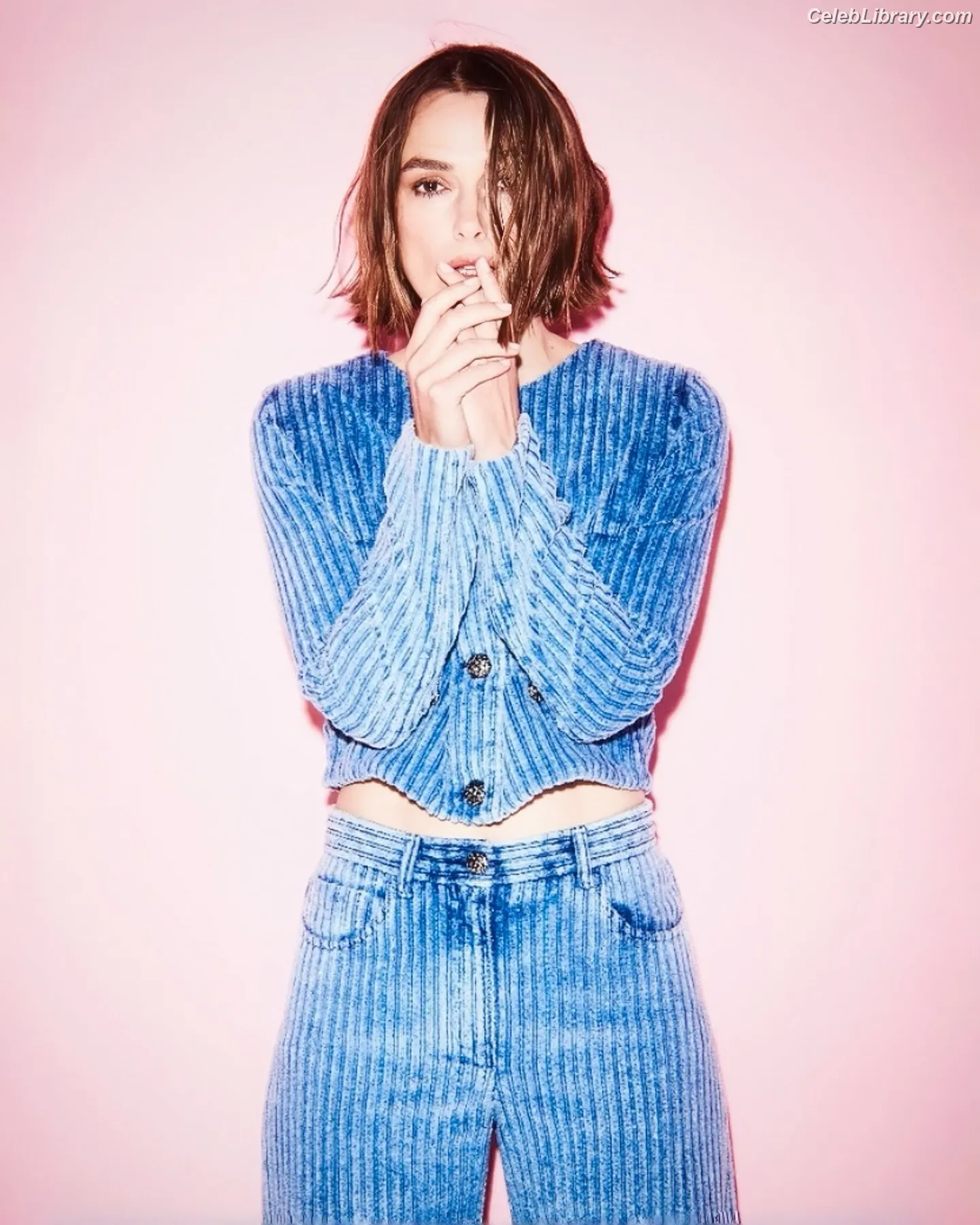 Keira Knightley photo 3 of 493