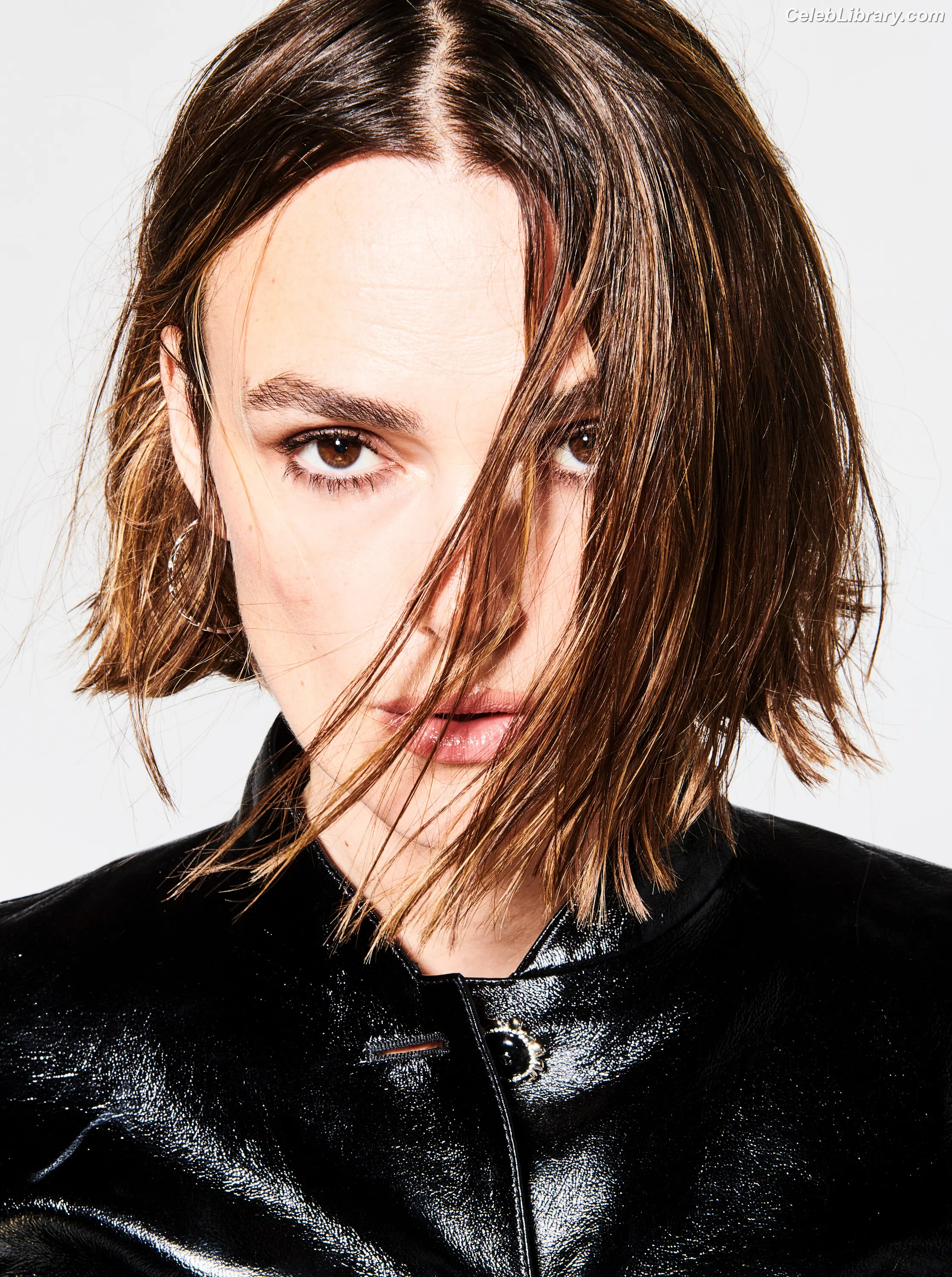 Keira Knightley photo 23 of 493