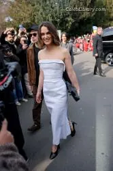 Keira Knightley photo 4 of 493