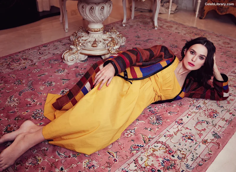 Keira Knightley photo 14 of 490