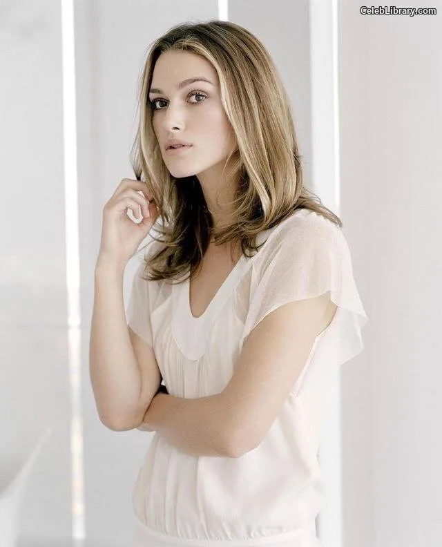 Keira Knightley photo 24 of 490