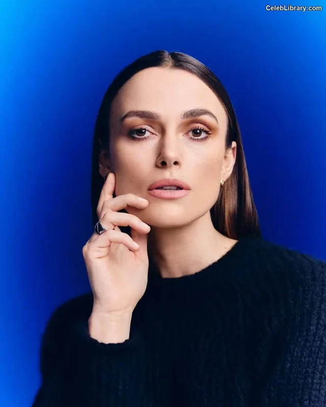 Keira Knightley photo 7 of 490