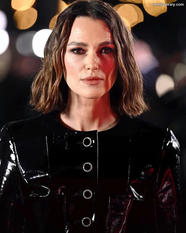 Keira Knightley photo 9 of 490