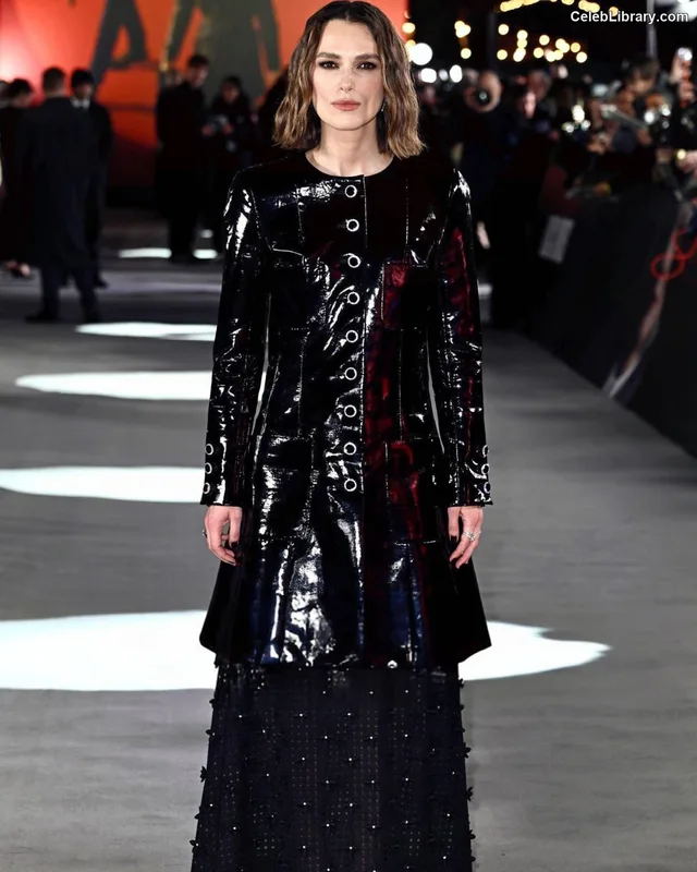 Keira Knightley photo 12 of 490
