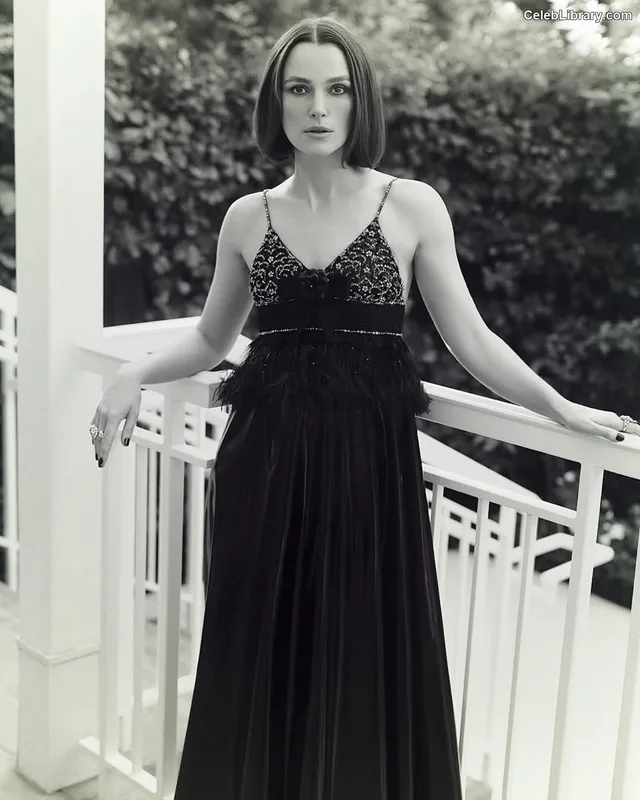Keira Knightley photo 22 of 490