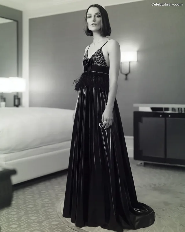 Keira Knightley photo 23 of 490