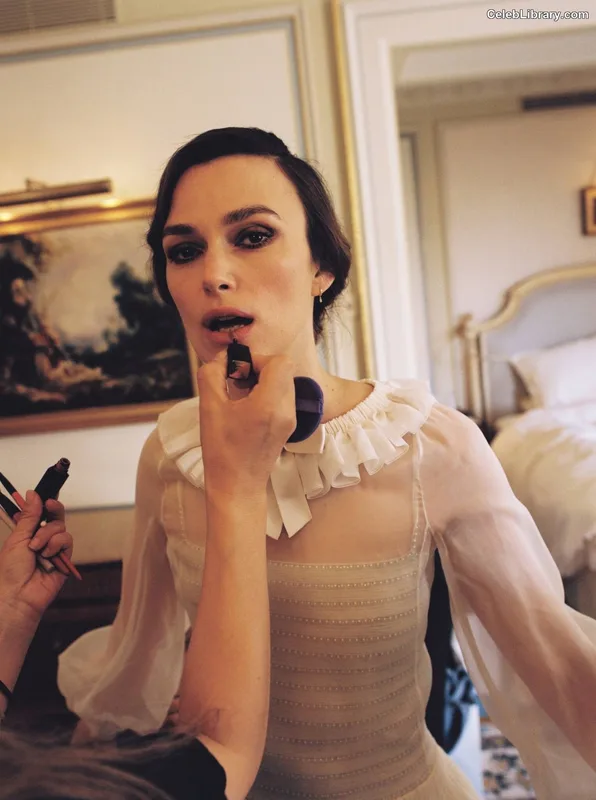 Keira Knightley photo 9 of 490