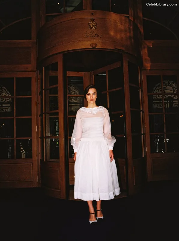Keira Knightley photo 10 of 490