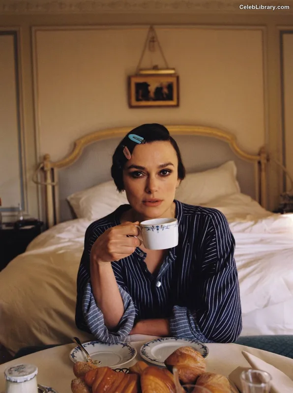 Keira Knightley photo 12 of 490