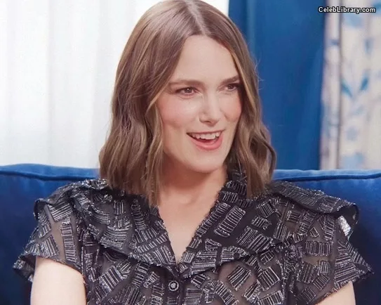 Keira Knightley photo 7 of 490