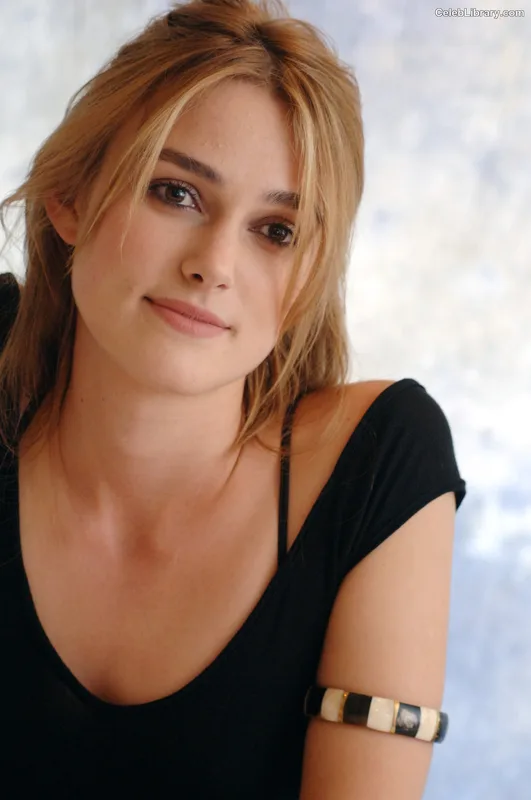 Keira Knightley photo 6 of 490