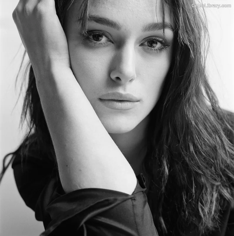 Keira Knightley photo 9 of 490