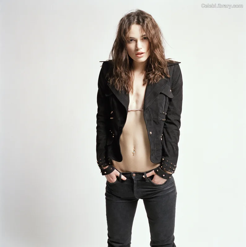 Keira Knightley photo 11 of 490