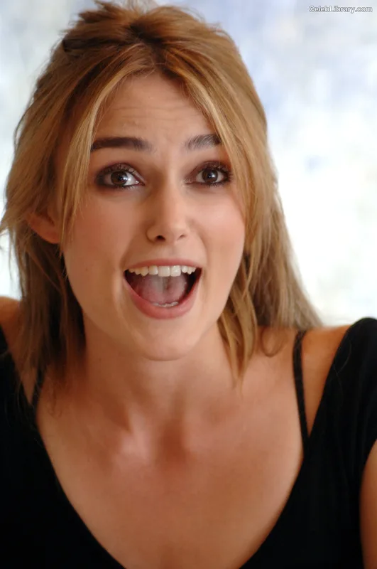 Keira Knightley photo 6 of 490