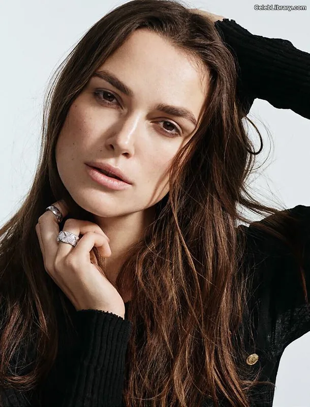 Keira Knightley photo 15 of 490