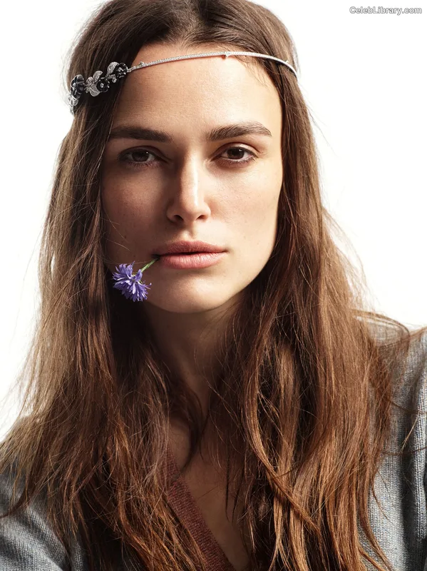 Keira Knightley photo 21 of 490