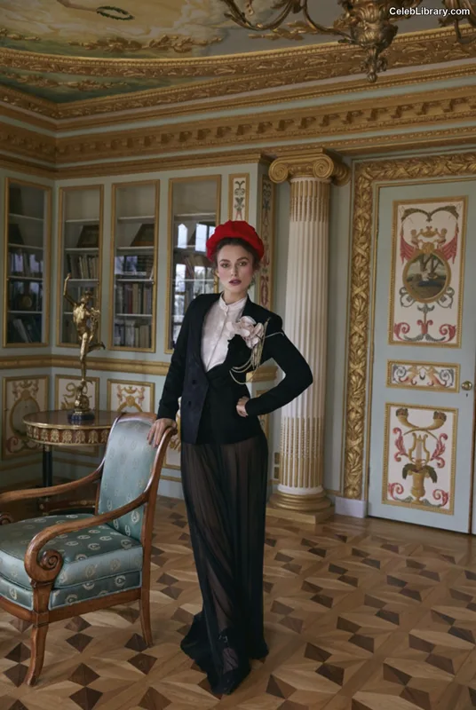 Keira Knightley photo 22 of 490