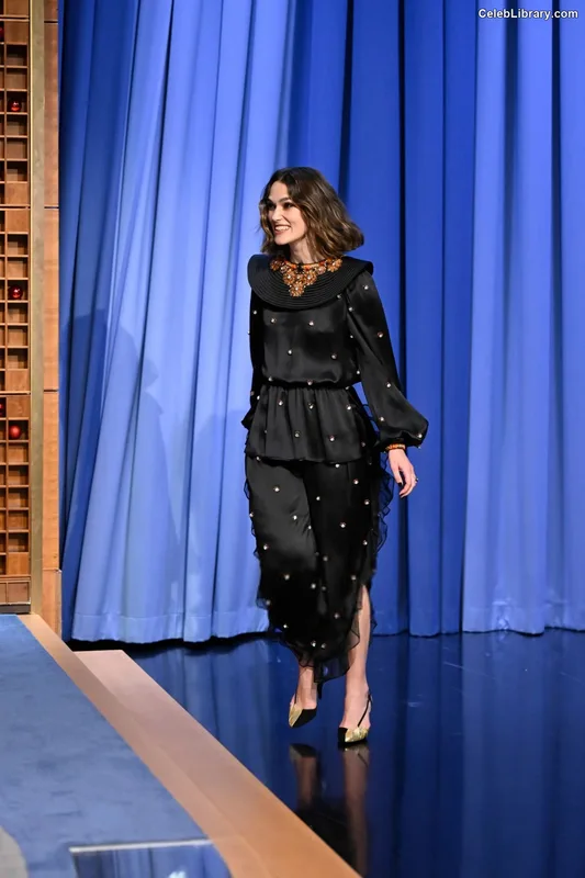 Keira Knightley photo 24 of 490