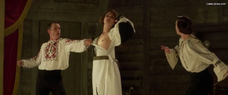 Keira Knightley photo 11 of 490