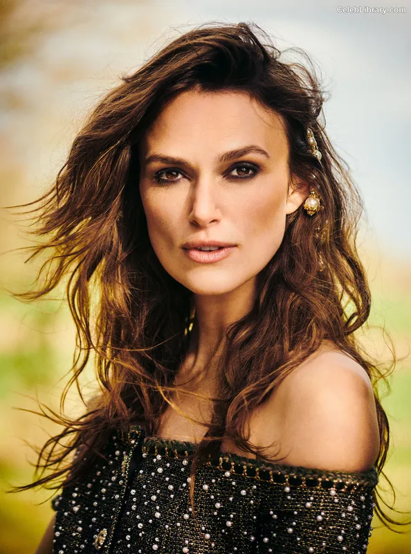 Keira Knightley photo 11 of 490