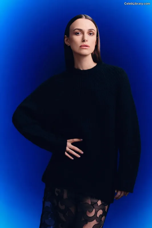 Keira Knightley photo 24 of 490