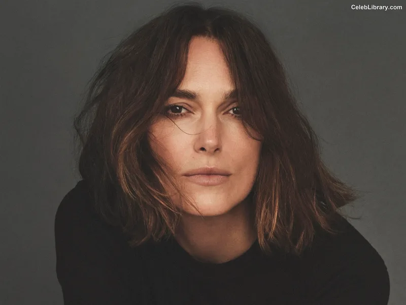 Keira Knightley photo 7 of 490