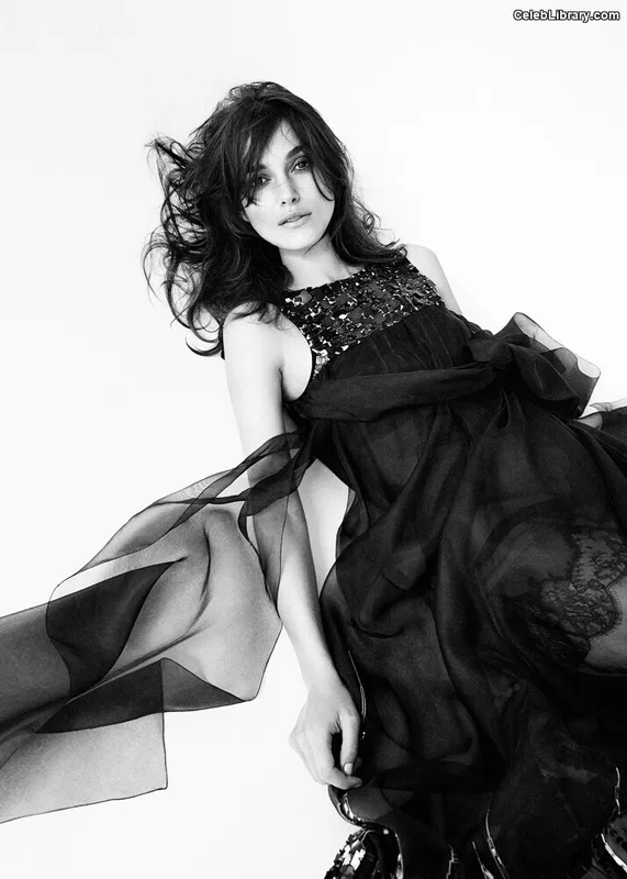 Keira Knightley photo 12 of 490